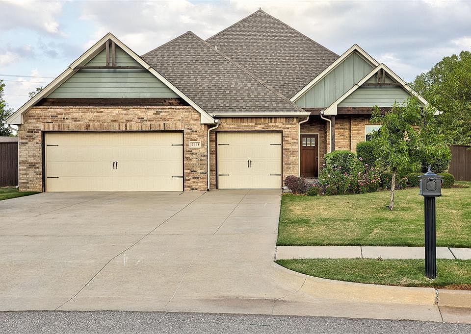 1st image of 2001 Hidden Prairie Ct