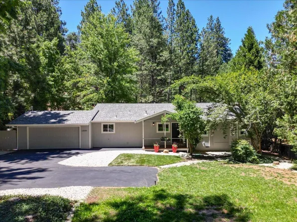 12520 Alta Sierra Dr, Grass Valley, CA 95949