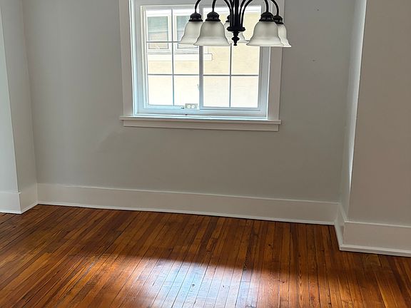 4th image of 1020 Portland St Floor 2