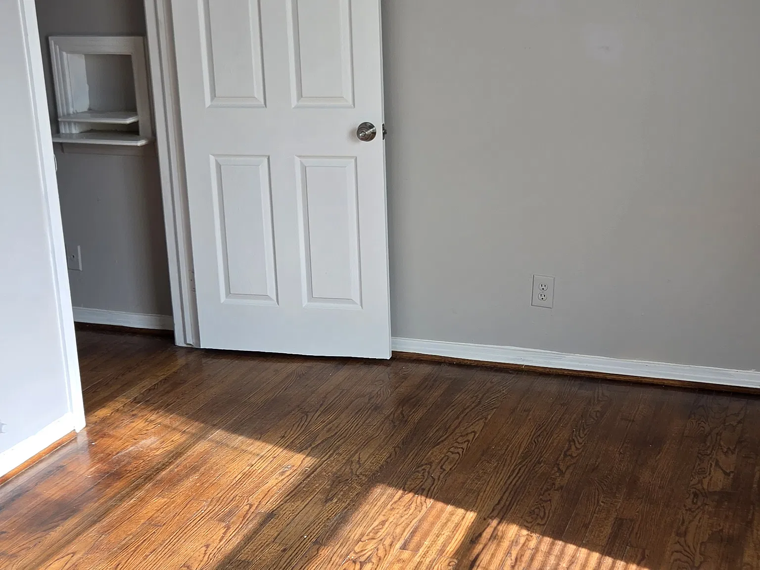 2 bed, 858 sqft, $1,750 — Photo 4