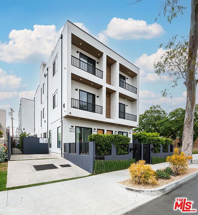 1st image of 1907 S Corning St #1