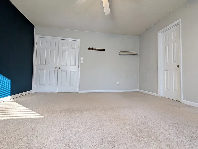 5400 Scenic View Ln — Photo 20