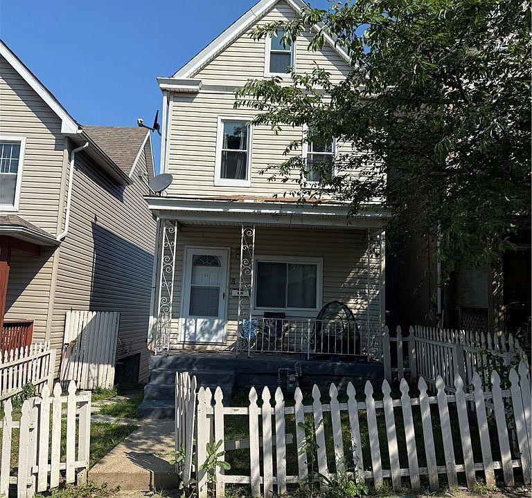 1st image of 1230 Goe Ave