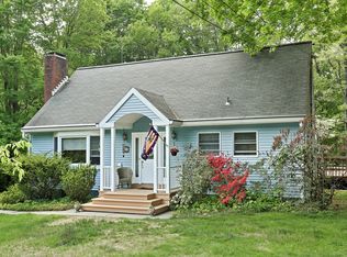 49 Perks Blvd, Cold Spring, NY 10516