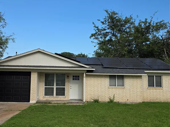 4325 Gram Ln, Waco, TX 76705