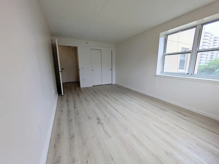 221 Beach 80th St #3D — Photo 5