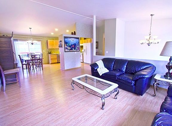 2nd image of 8407 8th Pl NE