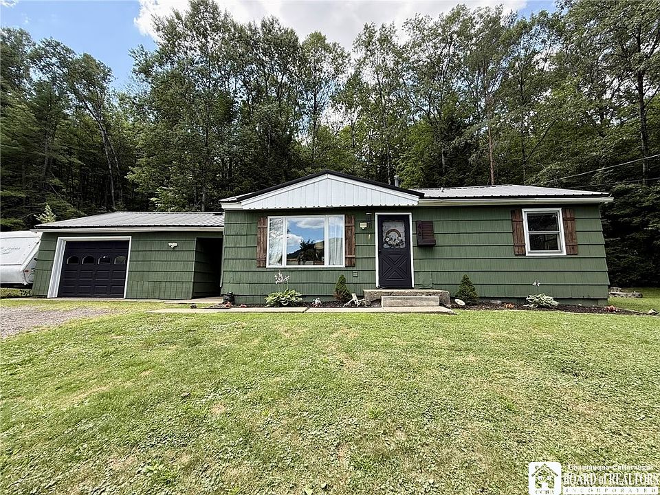 1st image of 46 Chris Dr