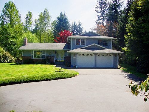 2nd image of 6015 147th St E