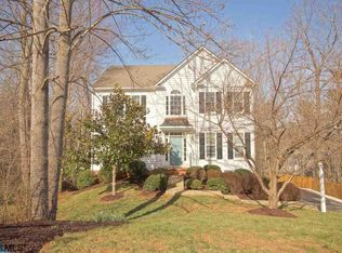 951 Rockledge Dr, Charlottesville, VA 22903