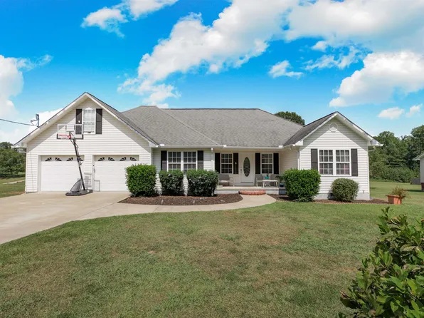 976 Sanders Rd, Jasper, AL 35504