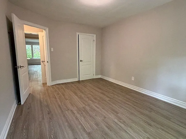43 Morgan Ave — Photo 16