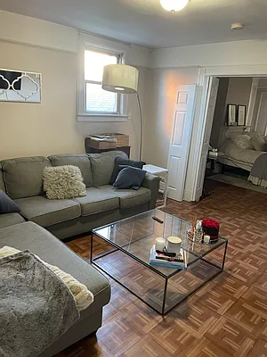 Rented by Argy Realty Inc | media 21