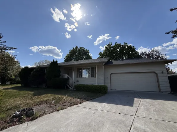 61820 Avonlea Cir, Bend, OR 97702