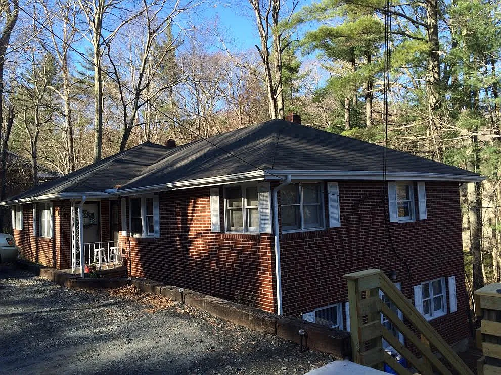 2 bed, 600 sqft, $1,700 — Photo 1