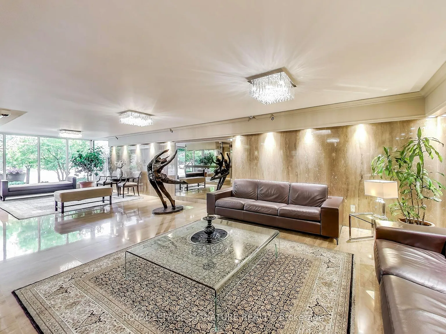 2 bed, $2,950 — Photo 4
