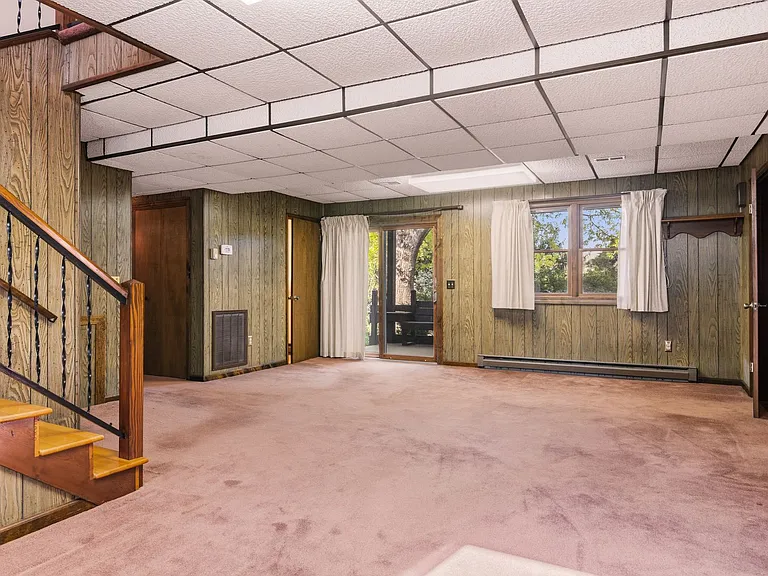 1721 Plank Dr — Photo 35
