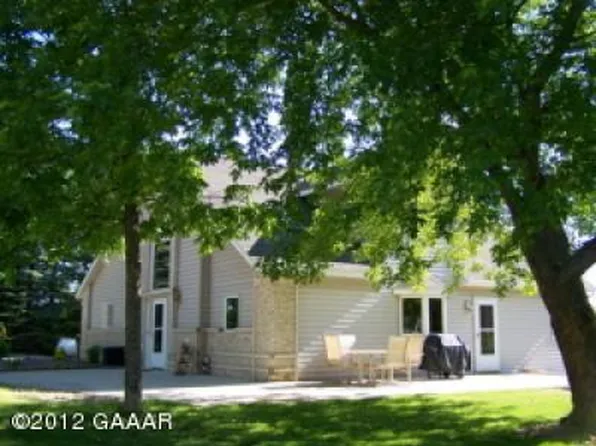 3042 Mums Rd NW, Parkers Prairie, MN 56361