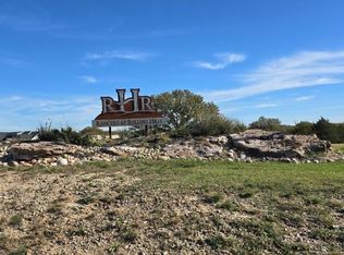 240 Rolling Hills Blvd, Alvord, TX 76225