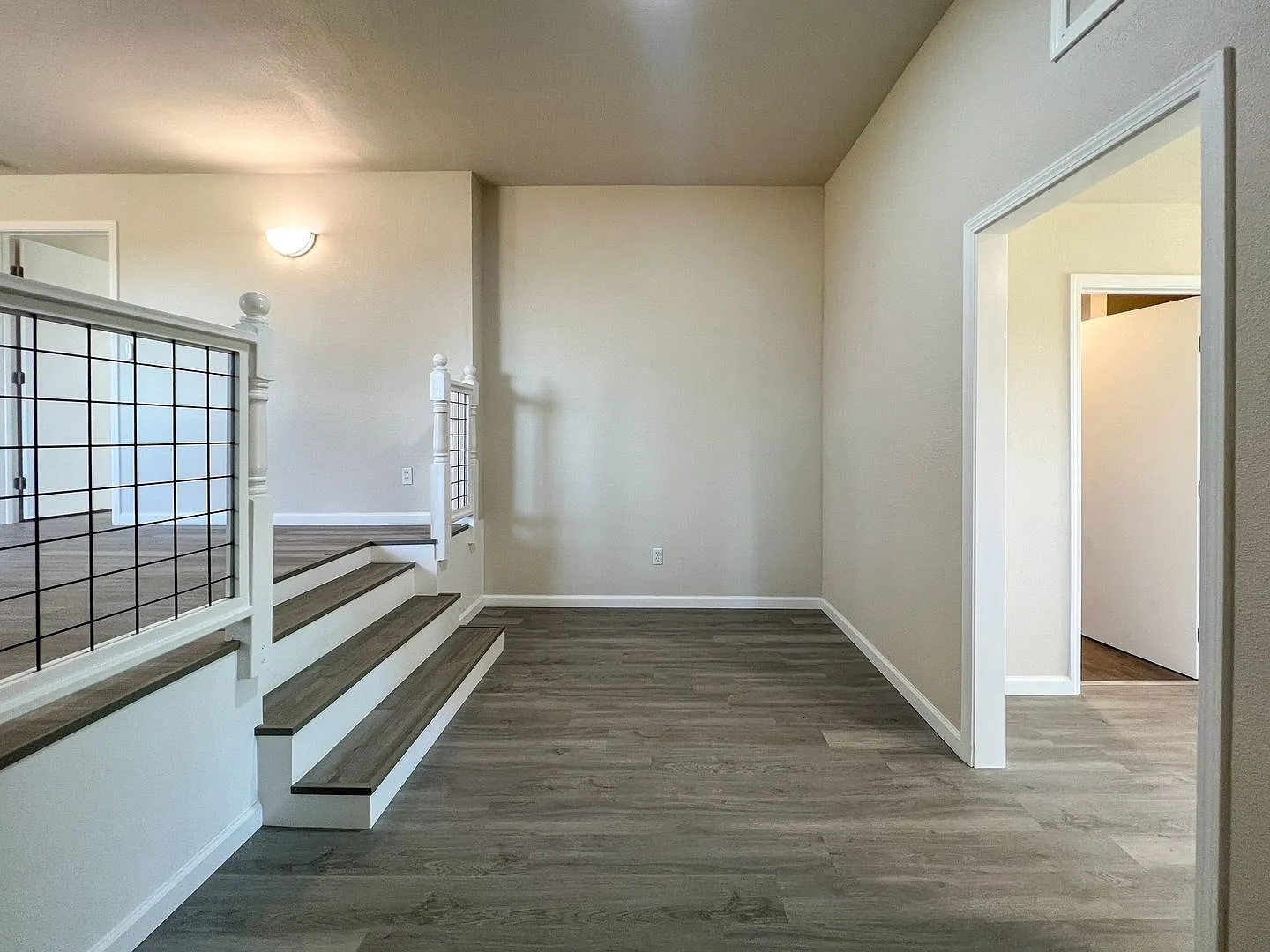 Spacious 5-Bedroom Napa Home with Large Shop & Scenic Views — Photo 4