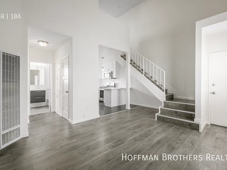 6045 Eleanor Ave #12 — Photo 4