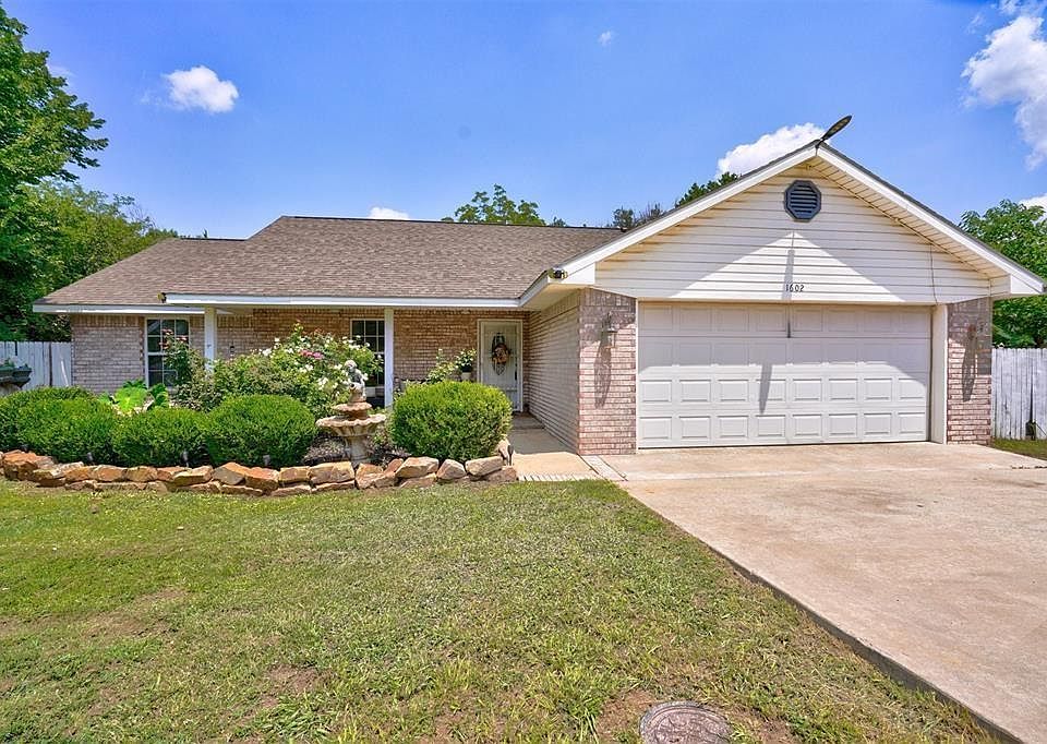 1st image of 1602 Boren Blvd