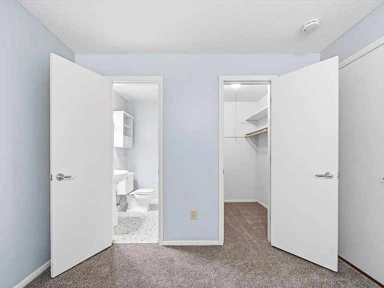 4400 Upton Ave S #202 — Photo 17