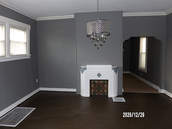 3rd image of 1206 Parkway Ave