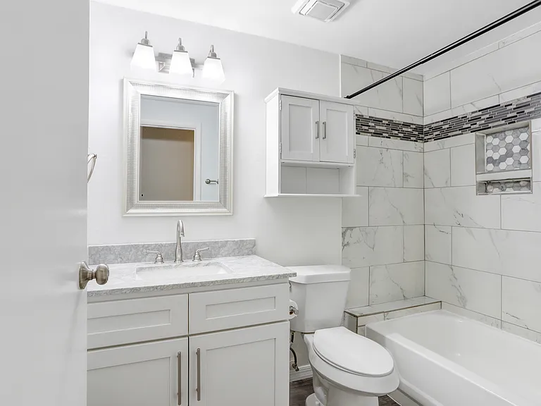 137 Hunter Lake Dr #C — Photo 13