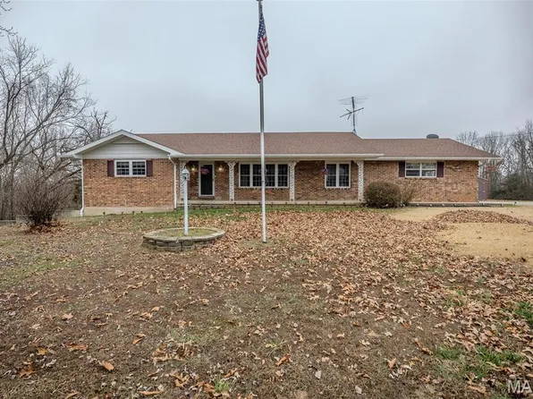 22598 Highway N, Lebanon, MO 65536