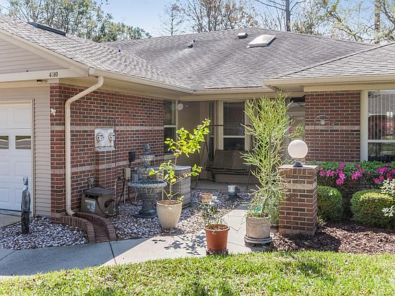 3rd image of 4510 Middleton Park Cir E