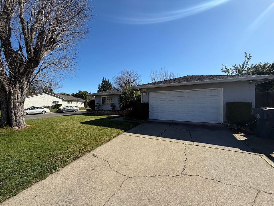 1st image of 8384 Mediterranean Way
