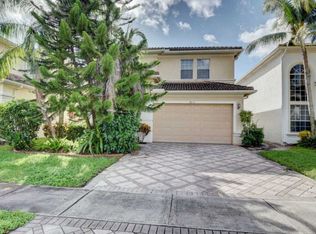 9625 Vineyard Ct, Boca Raton, FL 33428