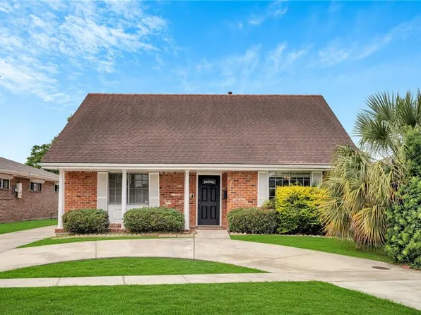 3616 Lake Villa Dr, Metairie, LA 70002