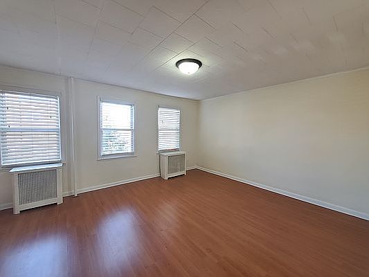 5th image of 28-18 21st Ave #1F