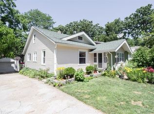 648 25th St, Des Moines, IA 50312