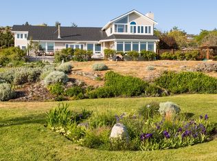 587 Victoria Dr, Friday Harbor, WA 98250