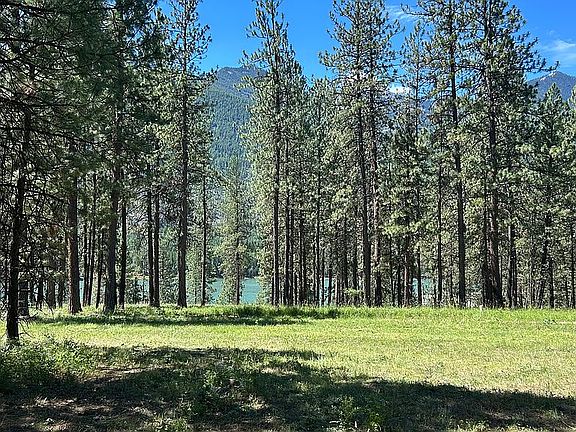 5th image of 10 Munson Creek Rd