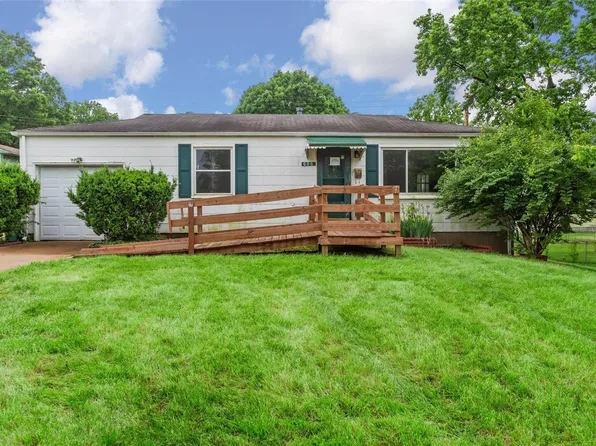 606 Farlo Dr, Saint Louis, MO 63137