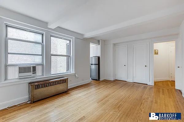 Rented by Barkoff Residential  | media 21