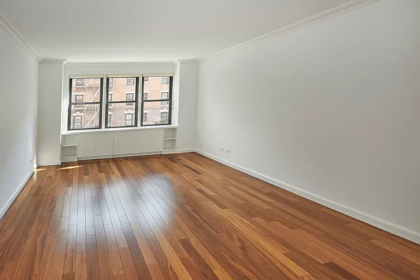 Rented by Brown Harris Stevens | media 18