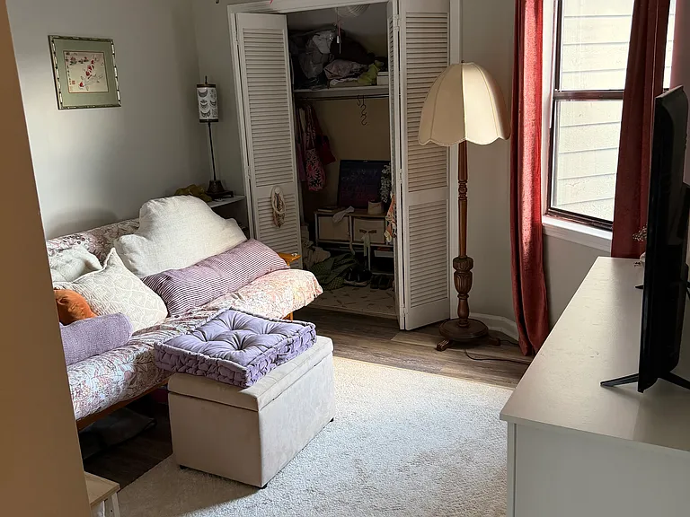 1076 Marsh Court Ln — Photo 12