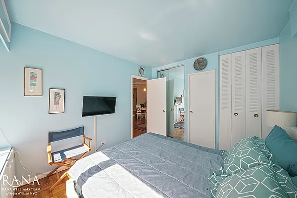 Sold by Keller Williams NYC | media 11
