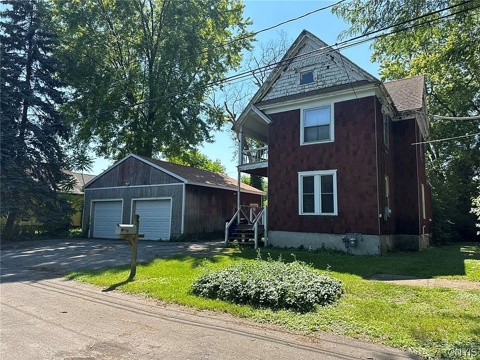 1st image of 142 Kidd Ave #44