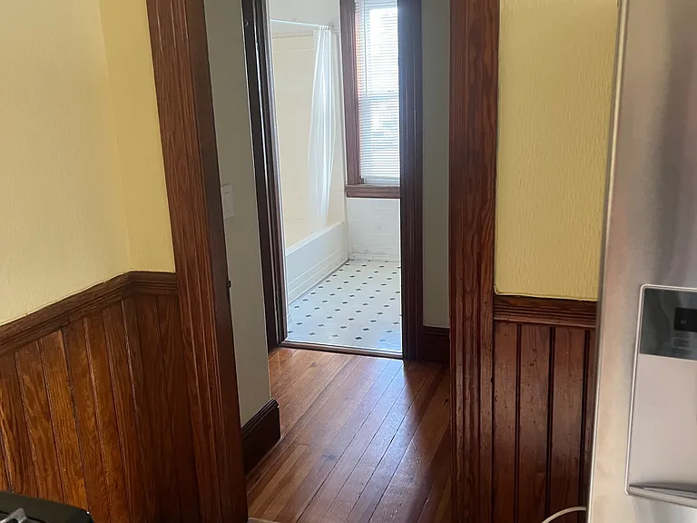 21 Green St #L2 — Photo 13