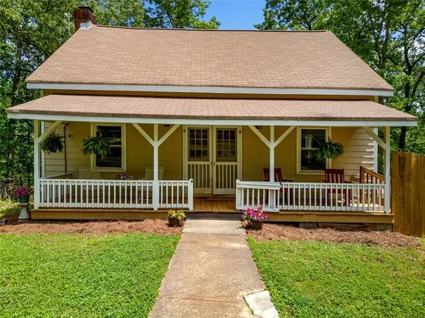 500 Nolan Rd, Carrollton, GA 30116