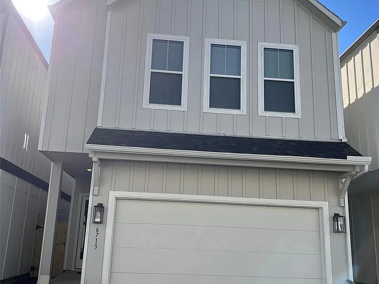 6713 Parker Grove Ln — Photo 2