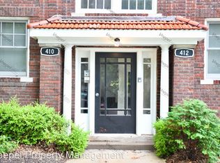 412 E 41st St APT 3E, Kansas City, MO 64110