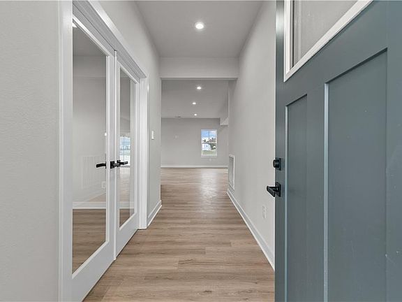 4th image of 1108 Egret Ln