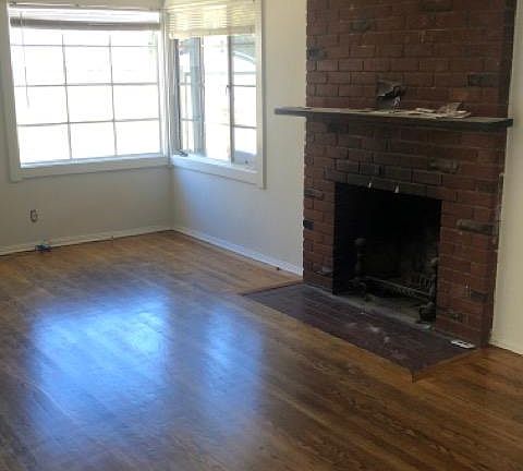 4th image of 11313 Blix St